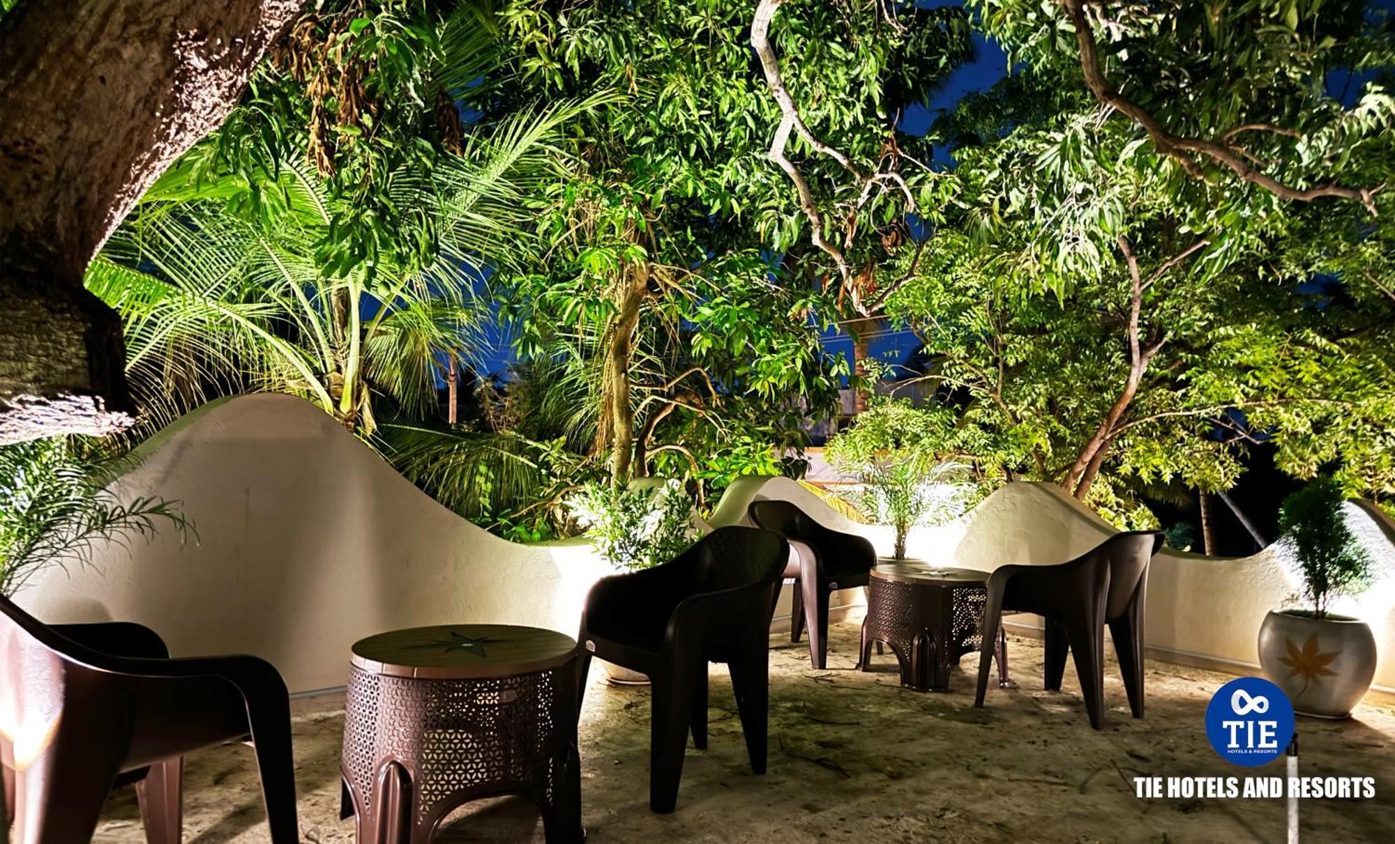 Eden Beach Resort - Tie Hotels & Resorts Pondicherry Exterior foto