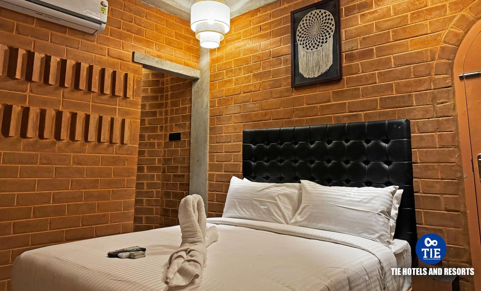 Eden Beach Resort - Tie Hotels & Resorts Pondicherry Exterior foto