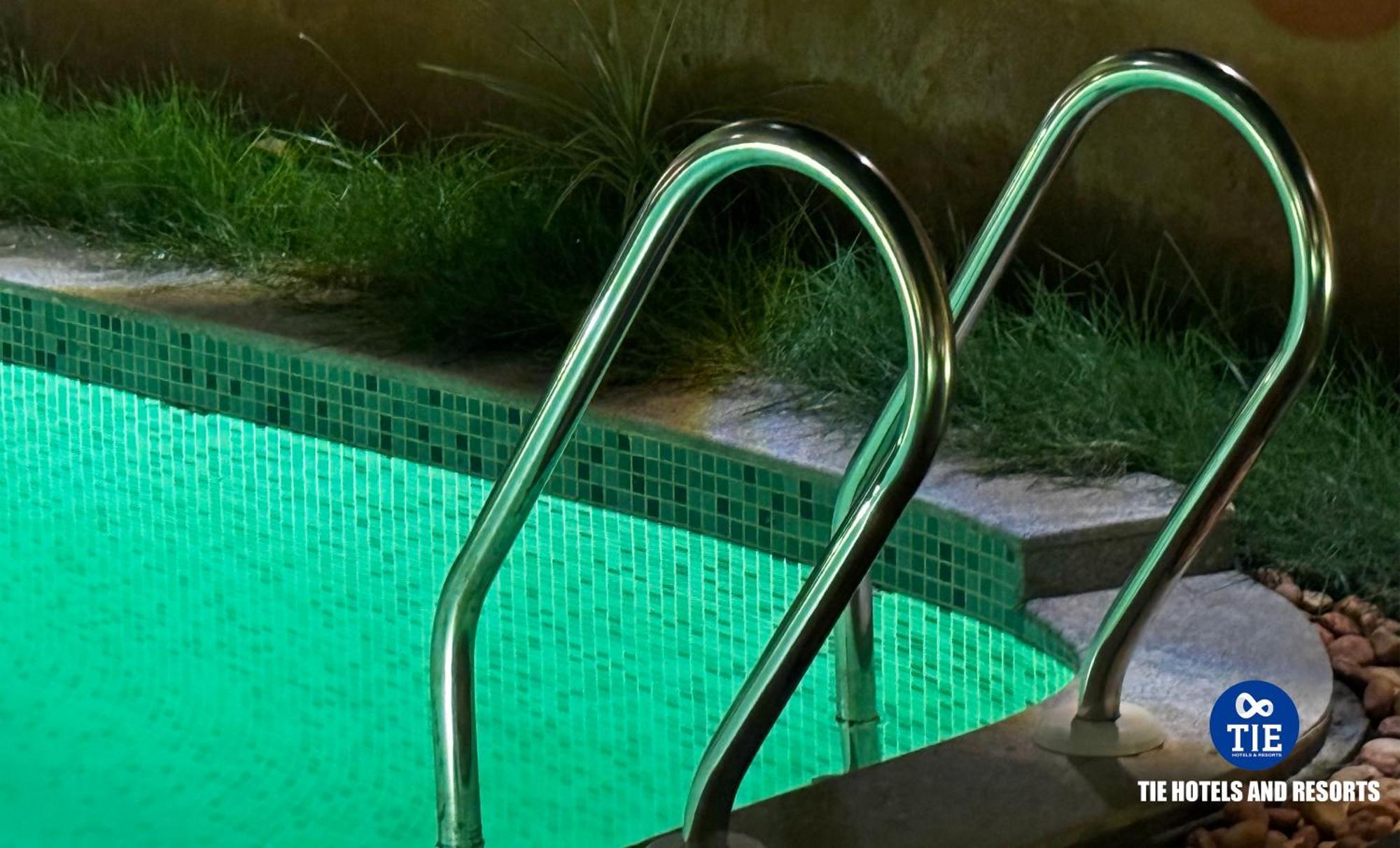 Eden Beach Resort - Tie Hotels & Resorts Pondicherry Exterior foto